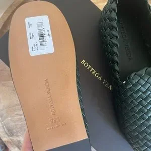 Bottega Veneta | Shoes | Bottega Veneta Intrecciato Pine  display picture 2